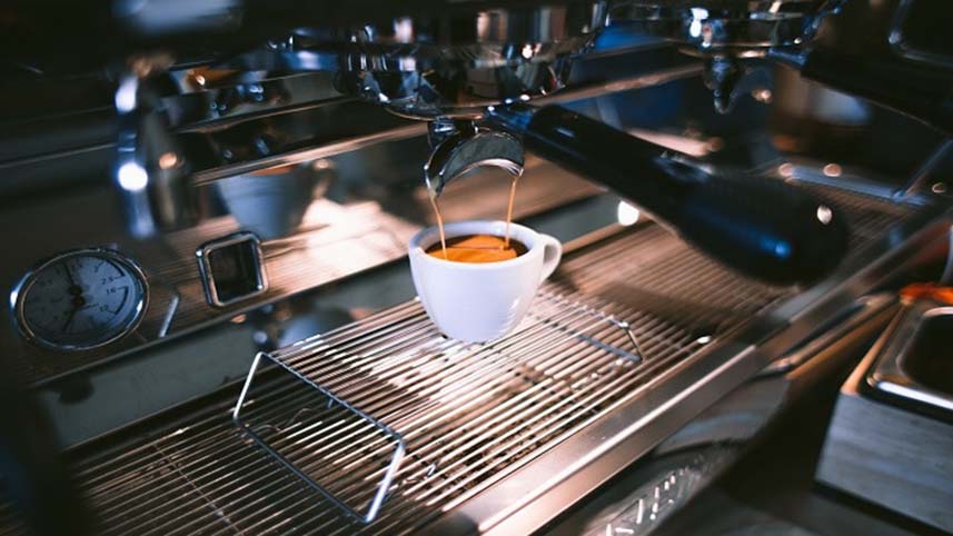 Onderhoud van Koffiemachines: Tips en Topproducten voor Een Perfect Kopje Koffie