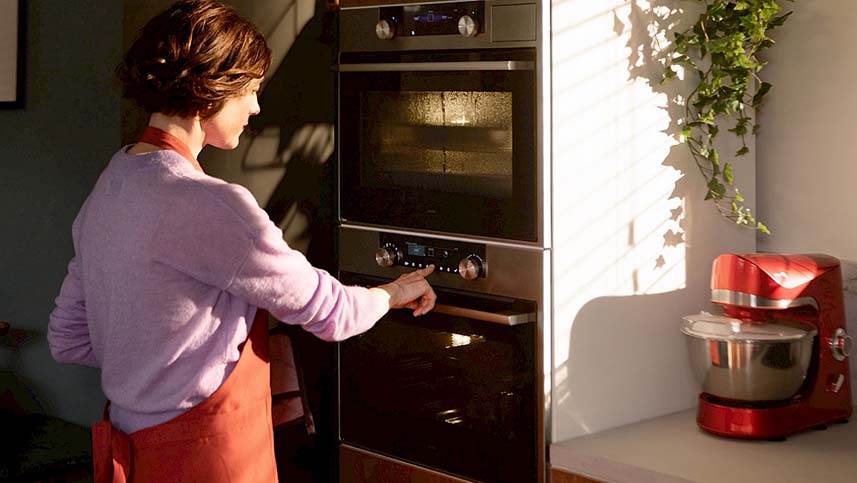 Top 5 Ovens voor Keuken Liefhebbers: Van Compact tot XL, Ontdek Jouw Perfecte Bakmaatje!